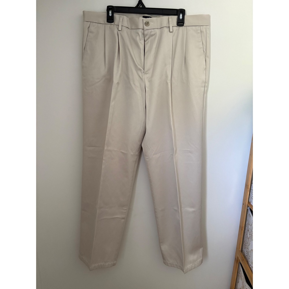 Dockers Signature Khaki D3 Classic‎ Fit Pleated Tan Cotton Pants Mens 38x32